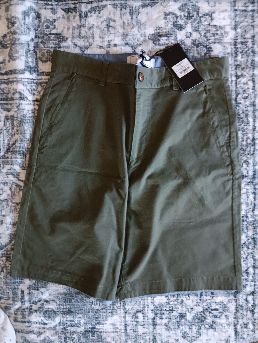 Womens Five Four Olive Shorts Size 30.